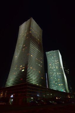 Astana, Kazakistan, modern binalar gece