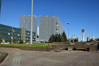 Astana, Kazakistan başkenti bir sokak görünümü