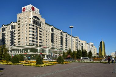 Astana, Kazakistan başkenti bir sokak görünümü