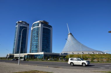 Astana, Kazakistan başkenti bir sokak görünümü