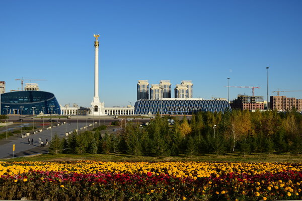 Площадь Независимости в Астане, Казахстан
