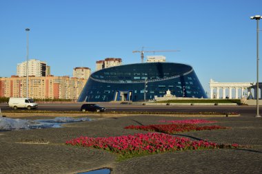 Astana, Kazakistan'ın Sanatlar Üniversitesi Shabyt