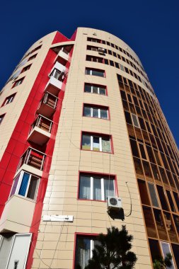 Astana içinde modern binalar