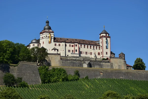 Le château FESTUNG MARIENBERG à Wurzburg, Allemagne — Photo