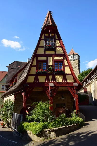 Historisk byggnad i staden Rothenburg, Tyskland — Stockfoto