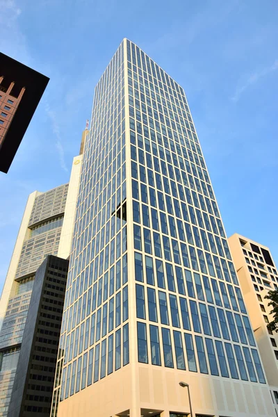 Wolkenkrabbers in Frankfurt aan de Main in Duitsland — Stockfoto