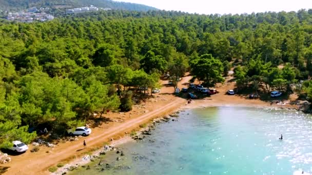 Türkiye Nin Ege Tarafındaki Didim Kentinde Yaz Mevsiminde Ağaçların Tepesinden — Stok video