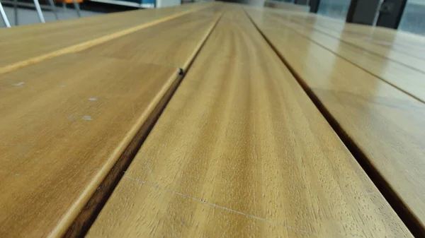 木製の桟橋板の背景 天然木の質感の背景 床に木のパネルの暖かい色 — ストック写真
