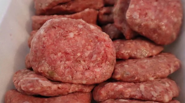 Cru Carne Fresca Almôndegas Kebabs Fundo Carne Não Cozida Tradicional — Fotografia de Stock