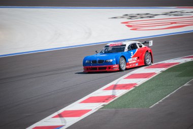 Eğitim yüksek hızlı araba yarışları.