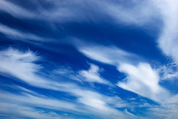 Удивительная облачность на небе. — стоковое фото