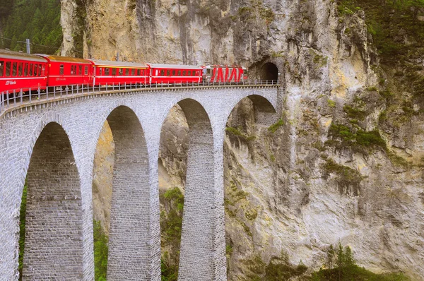 Passenger train goes from Chur to St. Moritz. — Stock Photo, Image
