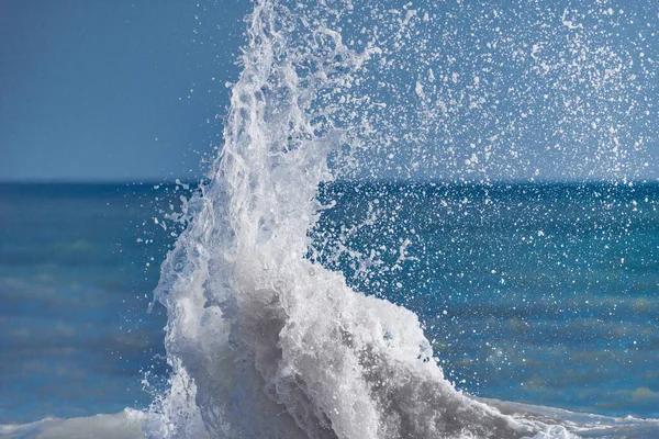 Onda Dell Acqua Mare Durante Giorno Soleggiato — Foto Stock