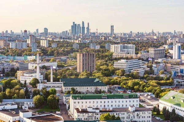 空中城市的景观在白天 莫斯科 俄罗斯 — 图库照片