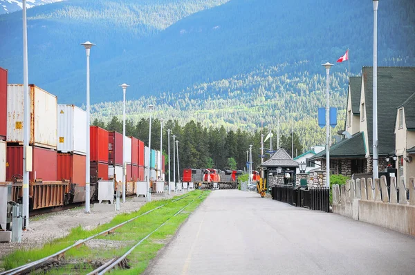 Comboios Contentores Carga Jasper Alberta Canadá — Fotografia de Stock