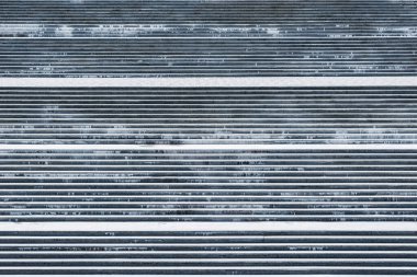 Tepenin zirvesine çıkan merdiven..