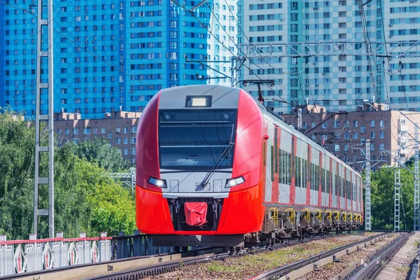 Der Elektrische Zug Fährt Tagsüber Moskau Russland — Stockfoto