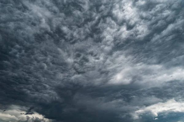 Dramatic Cloudscape Thunderstorm Rainy Skies — Stock Photo, Image