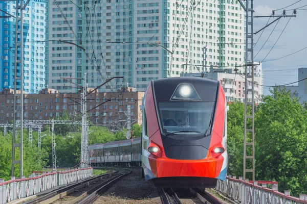 Der Elektrische Zug Fährt Tagsüber Moskau Russland — Stockfoto