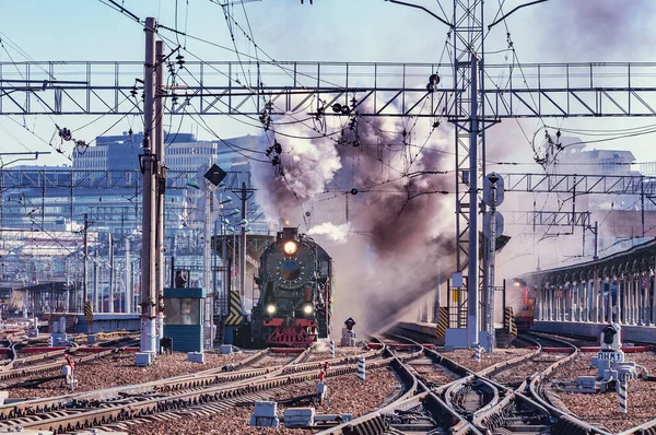 Retro Zug Fährt Vom Bahnsteig Moskau Russland — Stockfoto