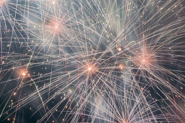 Fuochi Artificio Nel Cielo Notturno Invernale Celebrazione Anno Nuovo — Foto Stock