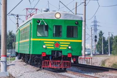 Retro yolcu treni SR3 numara 11668. SR3 trenleri 1947 'den beri yapılmaktadır..