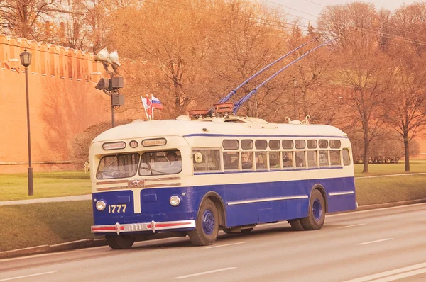 Ретро троллейбус . — стоковое фото