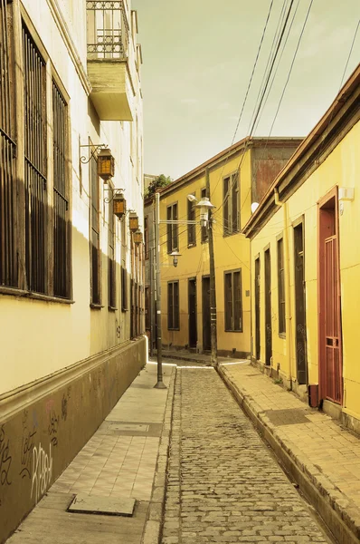 Imagen vintage de la calle vacía de Valparaíso . — Foto de Stock