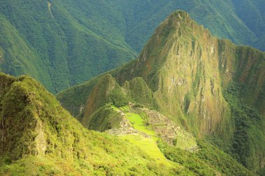 Machu Picchu dağ gelen nefes kesen manzarası. 