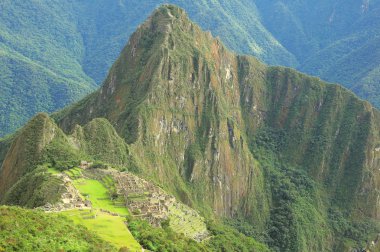 Machu Picchu dağ gelen nefes kesen manzarası. 
