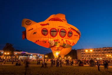 Sıcak hava balonları St Sergius Festivali, gökyüzü.