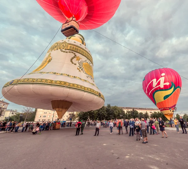 Sky St. Sergeje festival horkovzdušných balónů. — Stock fotografie