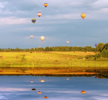 Sıcak hava balon uçuş.