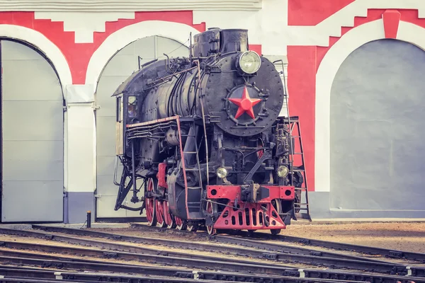 Ancienne locomotive à vapeur rétro — Photo