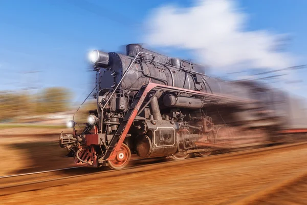 Velho trem retro . — Fotografia de Stock