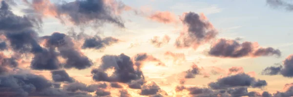 Tekstura Nieba Zachód Słońca Jako Tło Dramatyczne Niebo Zachodu Słońca — Zdjęcie stockowe