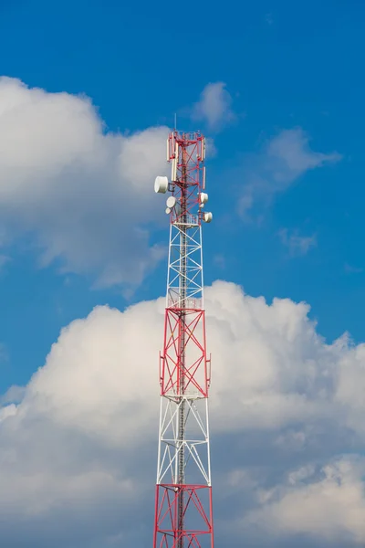 Telecommunication mast of a mobile signal transmission — Stock Photo, Image