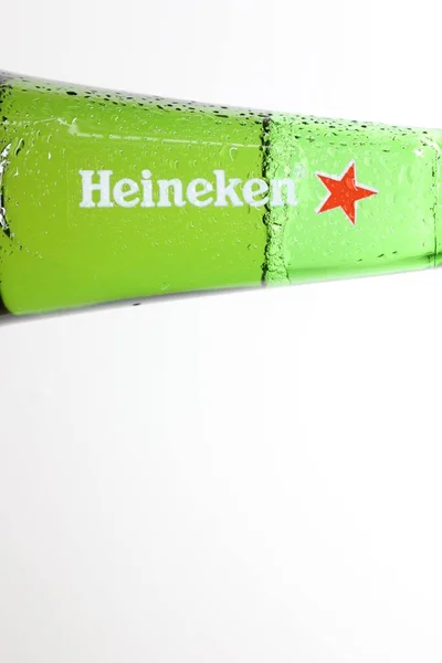 Green Glass Bottle Heineken Beer White Background — Stock Photo, Image