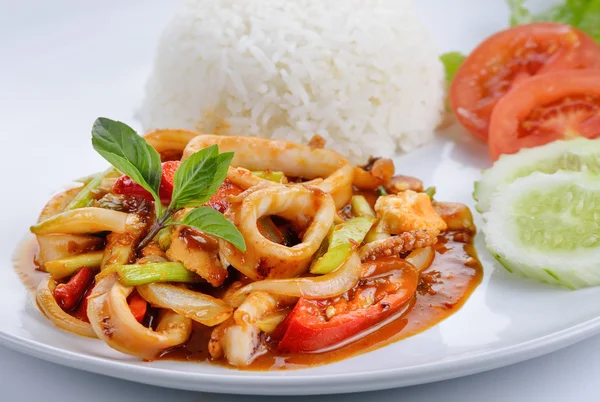 Calamari al basilico con riso — Foto Stock