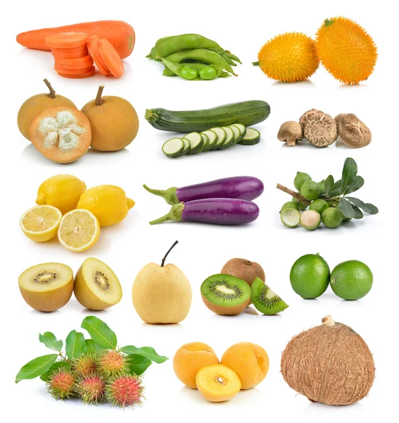 Santol, morötter, ärtor, champinjoner, zucchini, citron macadamia, coc — Stockfoto