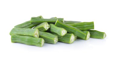 Beyaz arka plan üzerinde Moringa