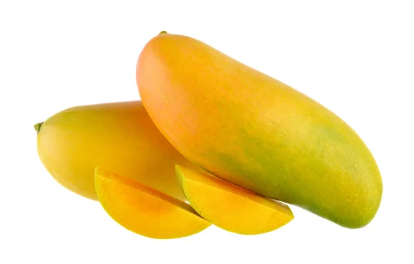 Mogen mango isolerad på vit bakgrund — Stockfoto