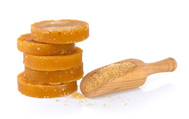 Sert şeker kamışı pekmezi veya Jaggery ve şeker Kepçe içinde