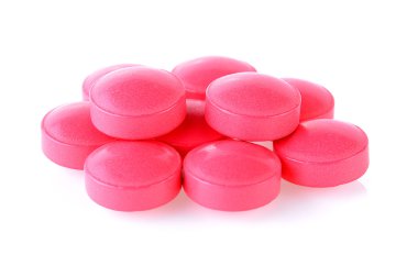 vitamin hapları beyaz arka plan üzerinde