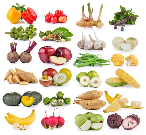 Frutas y hortalizas sobre fondo blanco — Foto de Stock