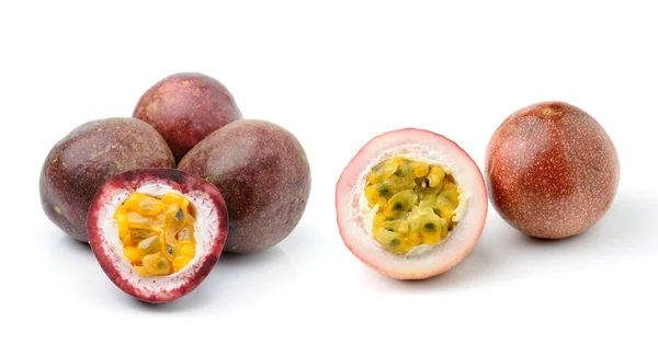 Passion fruit isolated on white background — Stock Photo, Image