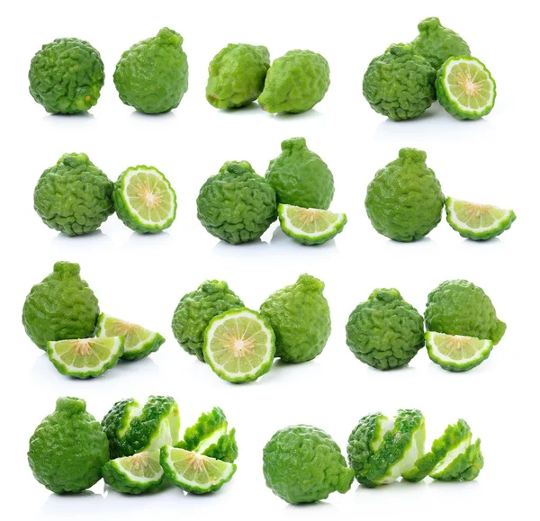  Beyaz arka plan üzerinde bergamot meyve kümesi
