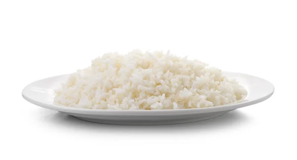 Riz cuit dans une assiette blanche sur fond blanc — Photo