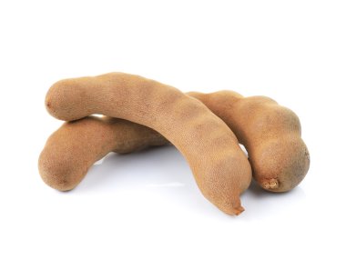 Tamarind beyaz arkaplanda izole edildi