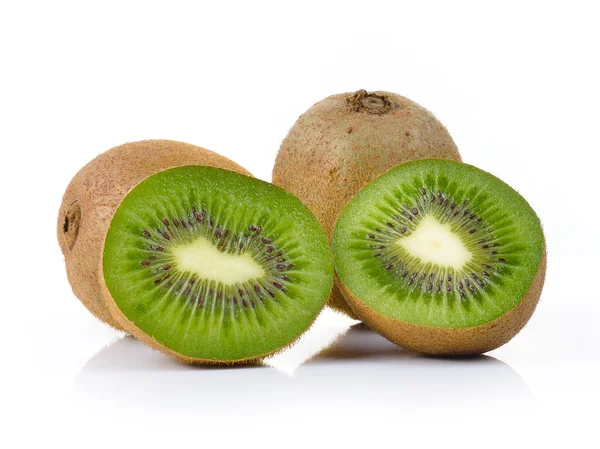 Kiwi fruits isolés sur fond blanc — Photo